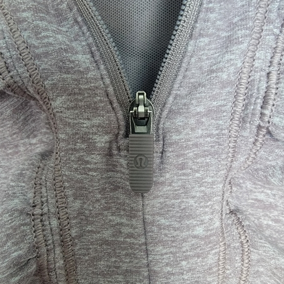 Lululemon half zip Rulu size 8 - Picture 5 of 11
